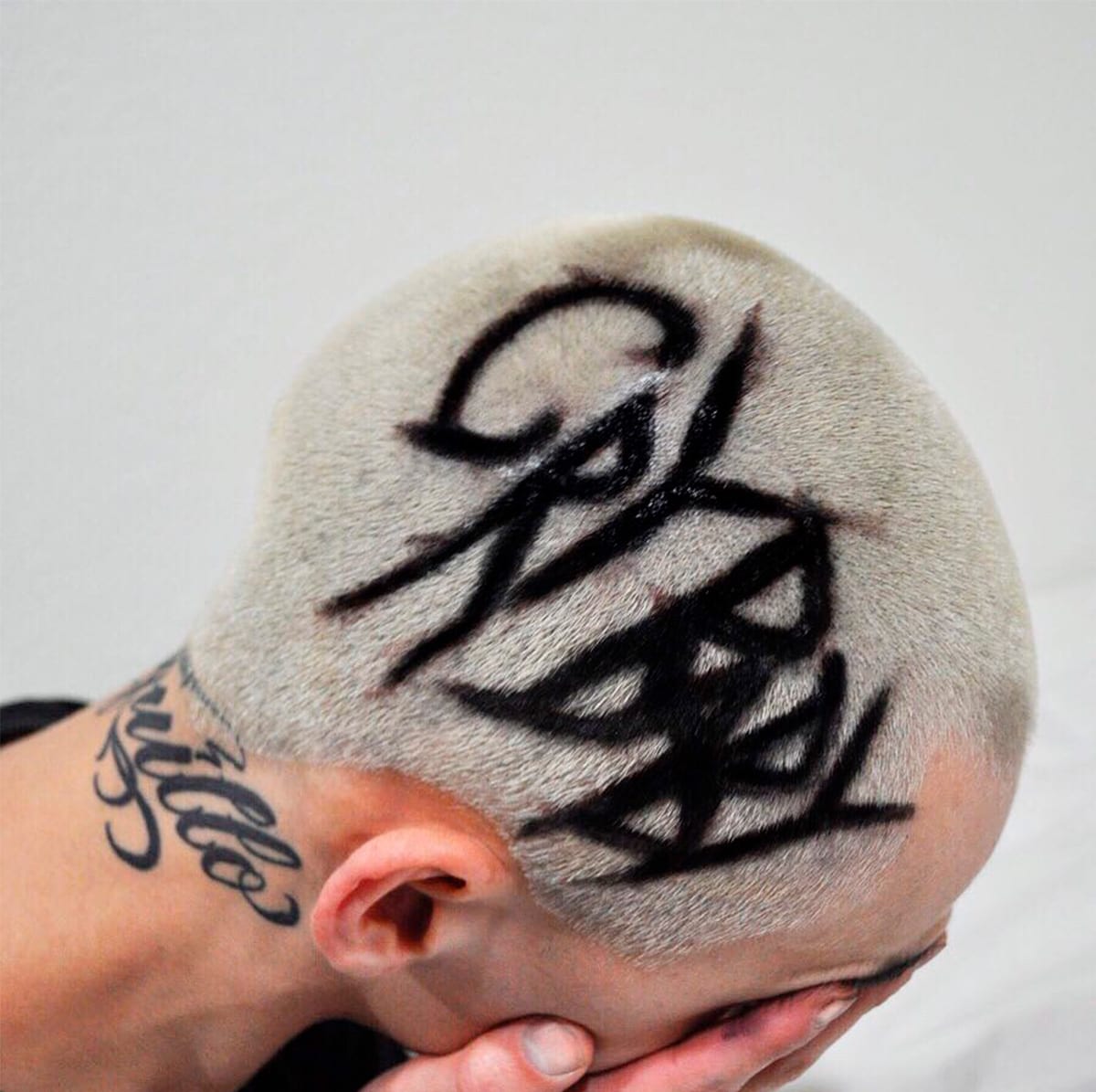 Coloration Semi-Permanente High Voltage