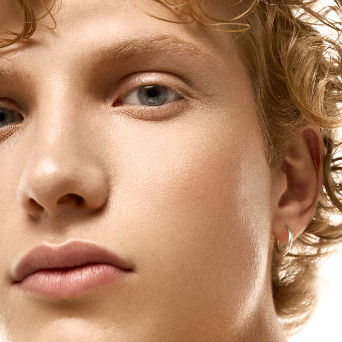 Fond de Teint FLUID FOUNDATION SERUM