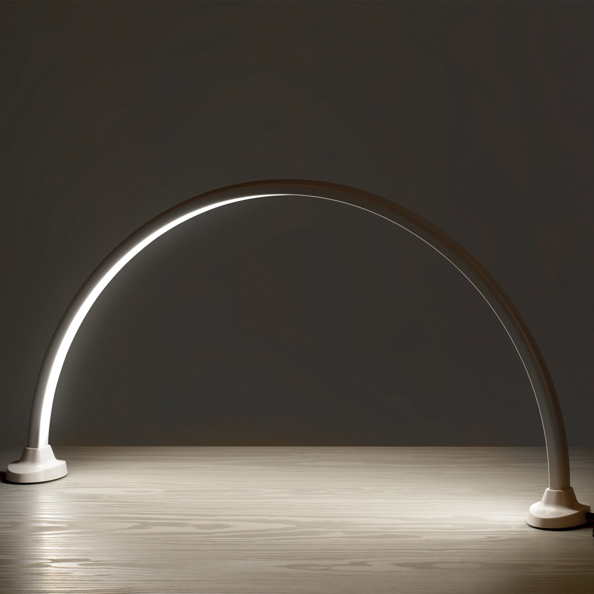 Lampe LED à Variateur d'Intensité Lumineuse