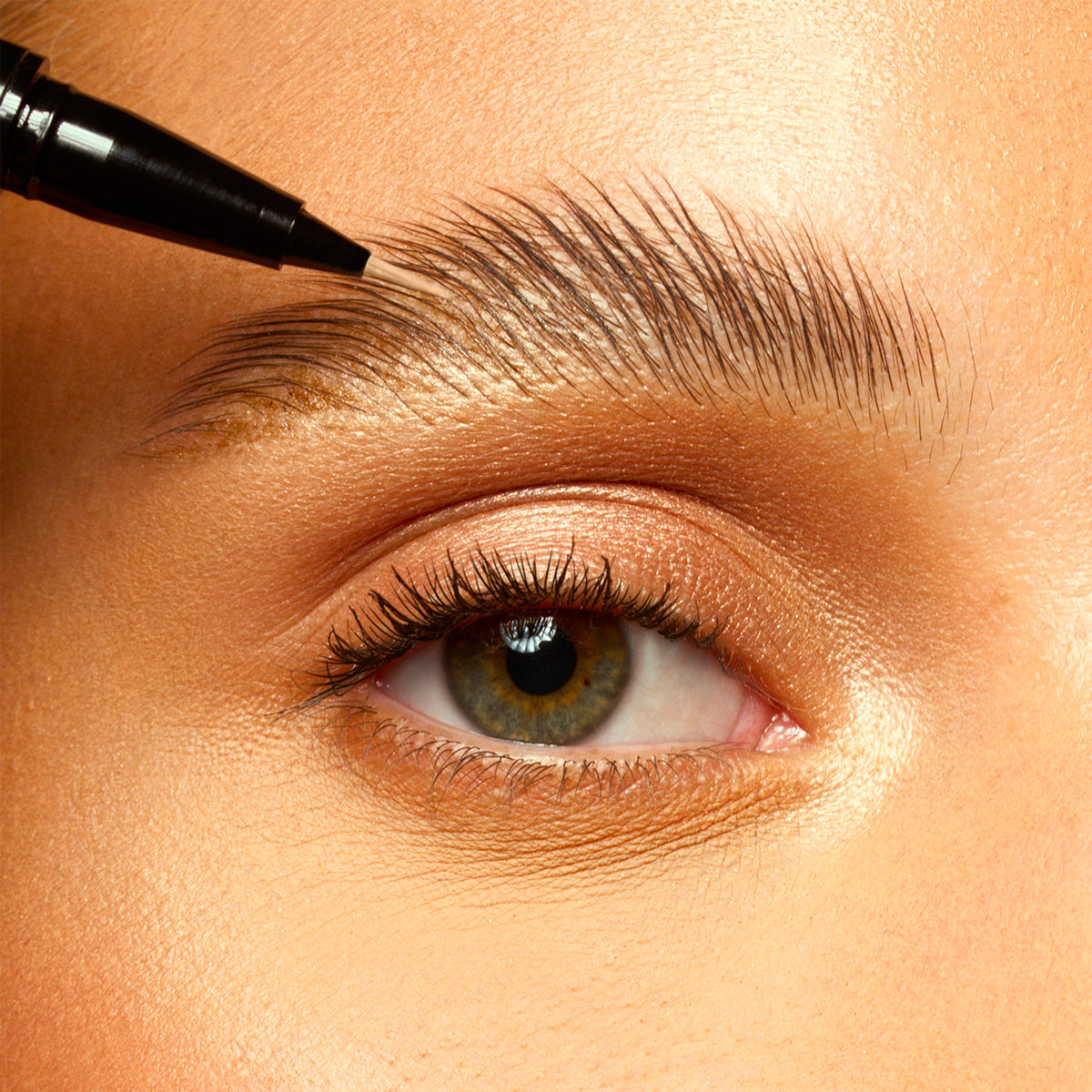 Feutre Sourcils Micro Précision GEISHA BROWS